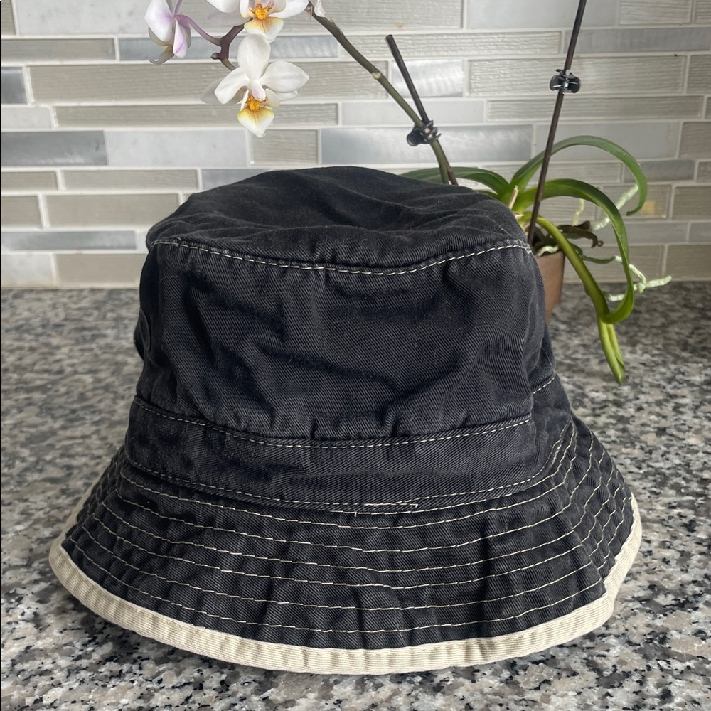 AJM International Stylish Black and Cream  Bucket Hat • 100% Cotton Unisex